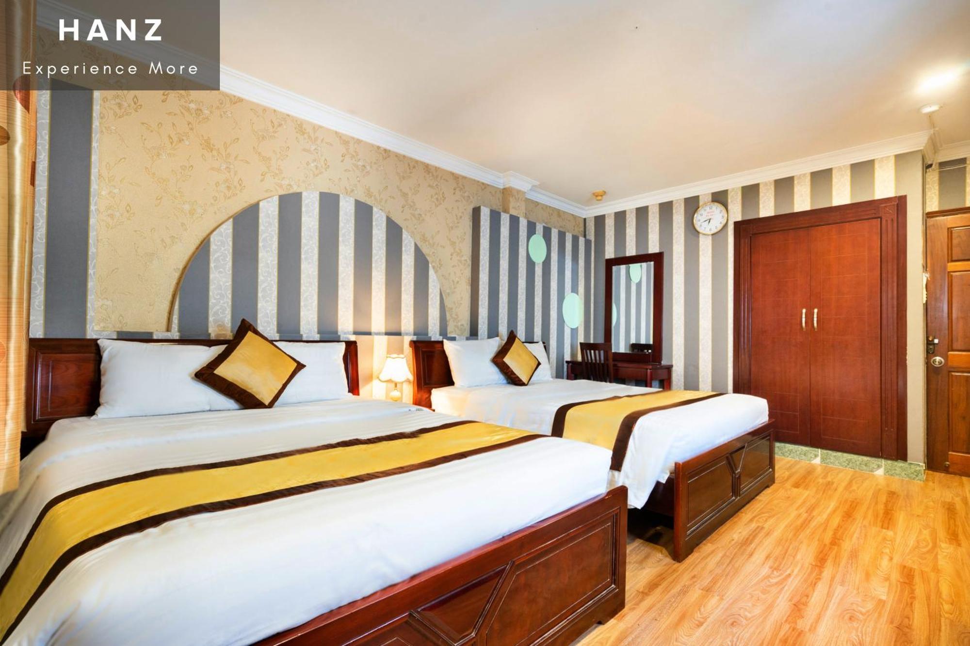 Cosmo Central Hotel Ho Chi Minh City Bagian luar foto