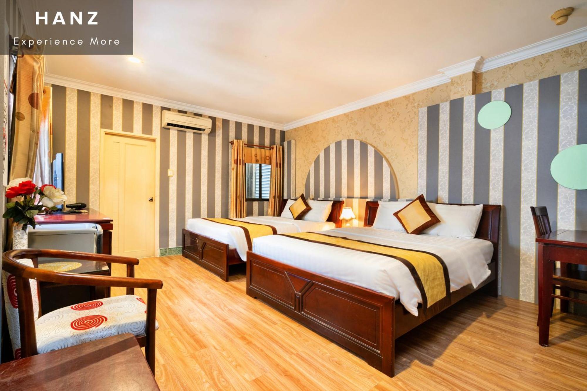 Cosmo Central Hotel Ho Chi Minh City Bagian luar foto